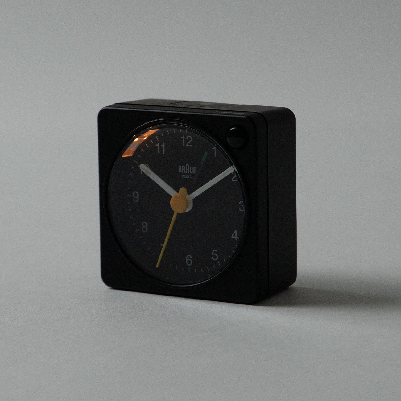 BRAUN(ブラウン) アラームクロック BC02XB インテリア・家具 置き時計
