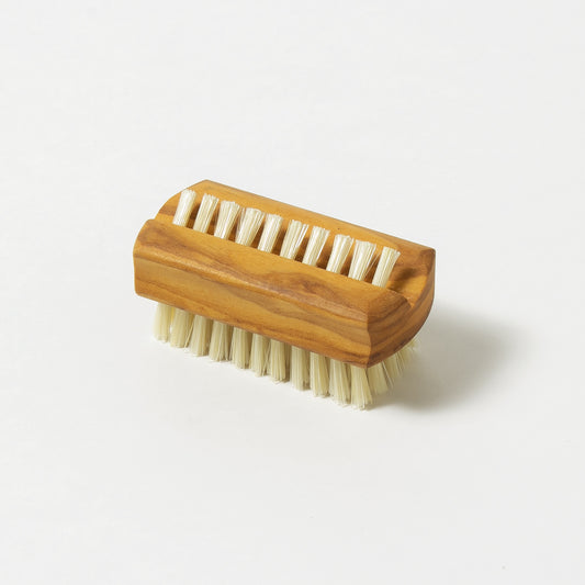 REDECKER ネイルブラシ(オリーブウッド)