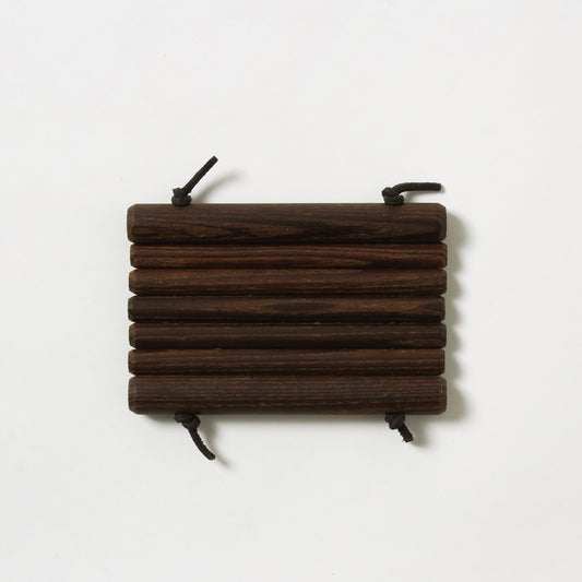 REDECKER サーモウッド石鹸置革ひもタイプ